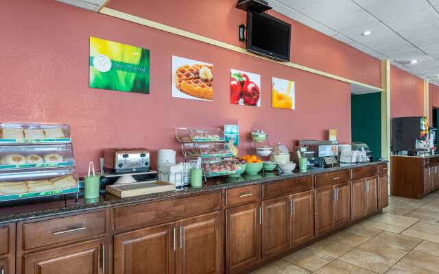 Quality Inn & Suites Palatka Riverfront