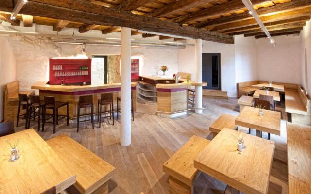 Schatz.Kammer Burg Kreuzen