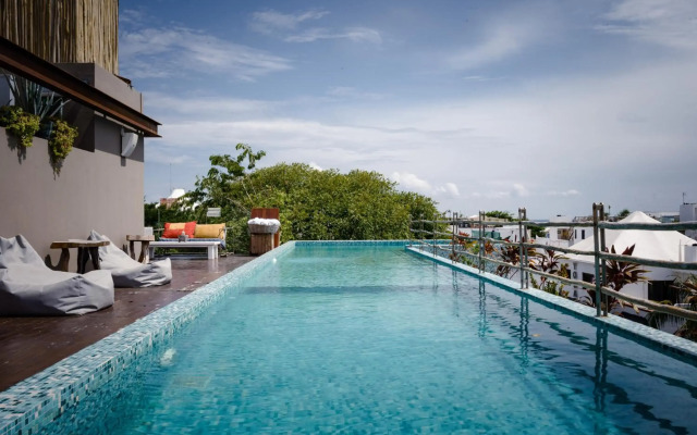 Be Playa Hotel Boutique & Rooftop Bar