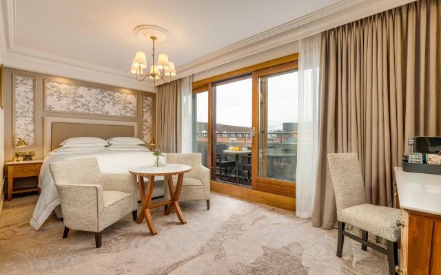 Brooks Hotel