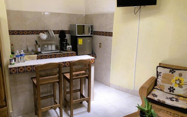 La Capilla Apartment In ExHacienda La Escalera with parking