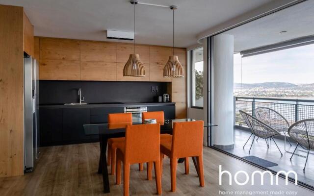 Astonishing Sea View homm 2 BDR Suite in Varkiza