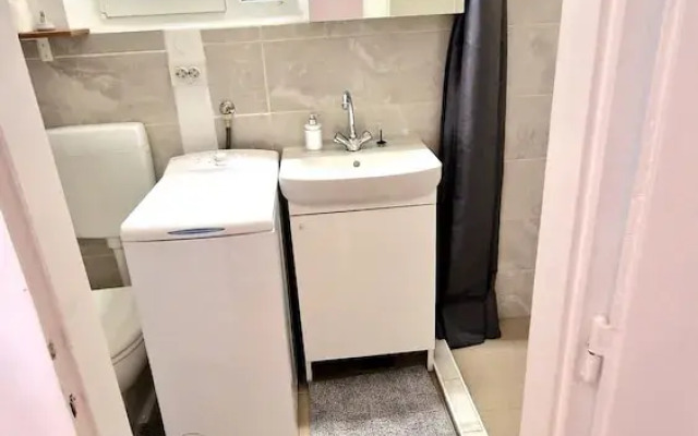 Charming 50m2 Apartment in Zagreb City Center