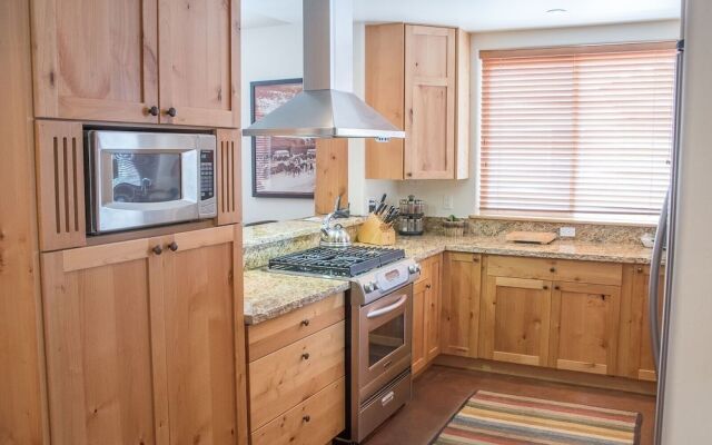 Pine Ridge By Redawning
