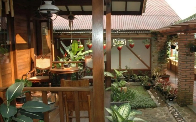 Talita Resort Ciloto Puncak