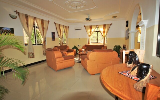 Airport Guesthouse
