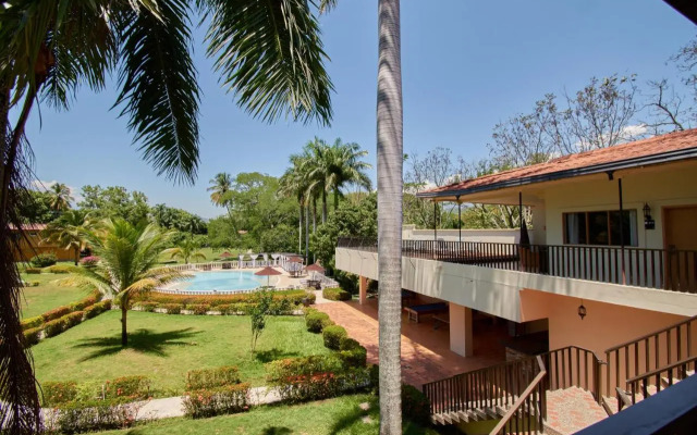 La Iguana de Santa Fe by Bernalo Hotels