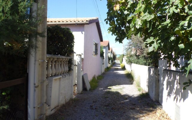 Bright Villa Near the sea in Frontignan With 3 Bedrooms, Garden and Fu