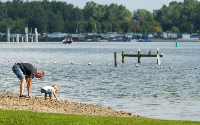 Modern With Dishwasher, 6km From Elburg