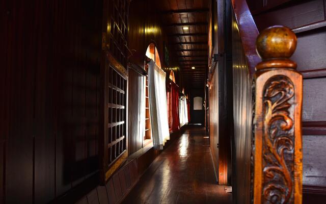 Indiavacationz Houseboats
