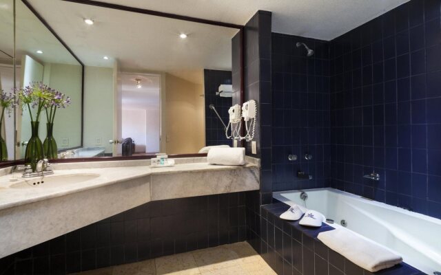 Exe Suites San Marino Hotel