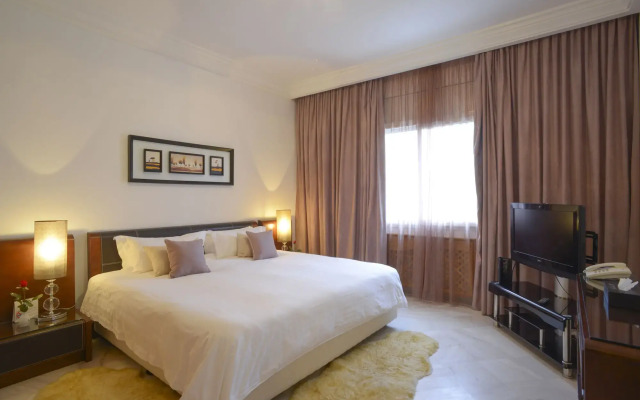 The Penthouse Suites Hotel