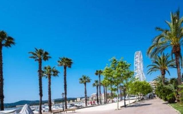 Appartement Le Lavandou, 1 pièce, 2 personnes - FR-1-251-224