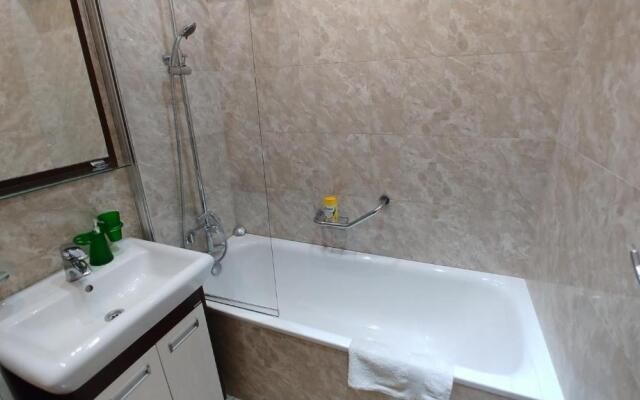 One-room. 5a Baseina str. Near Kreshchatik. Centre