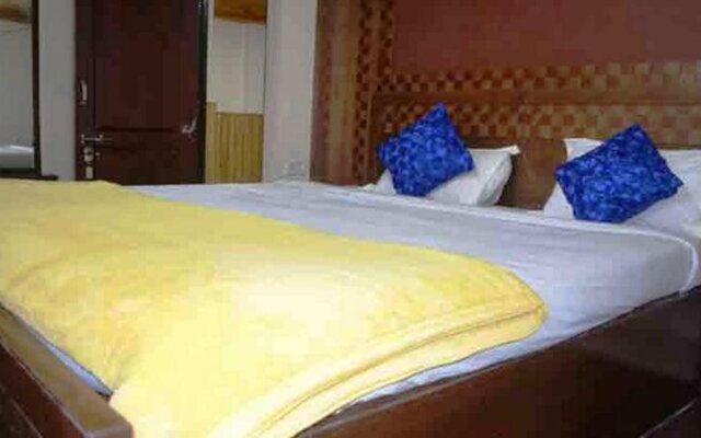 Hotel Orchid Residency