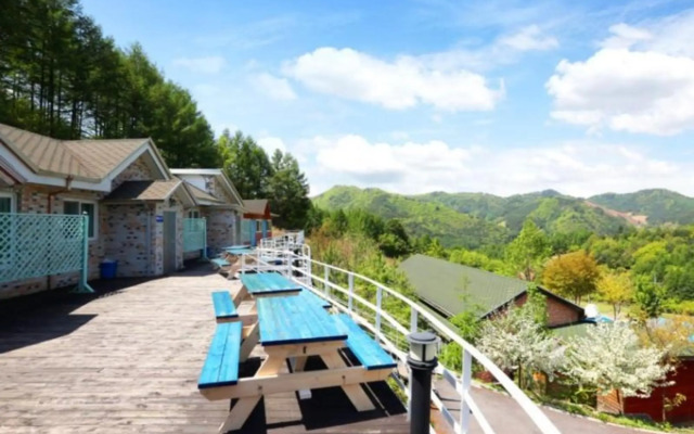 Jeongseon Starjari Pension
