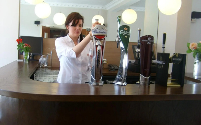 Phoenix Park Hotel