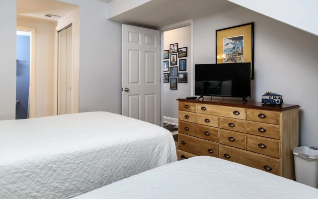 Palm Beach Club 2-249