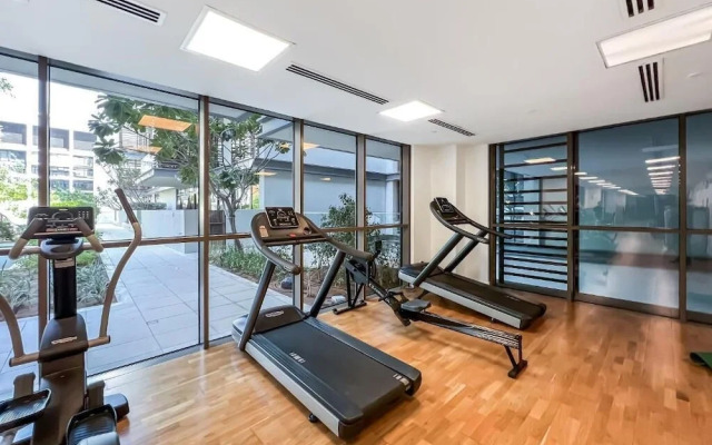 Aya - Awe-inspiring 2BR in City Walk with Balcony