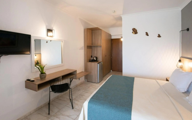 Selini Suites & Waterpark