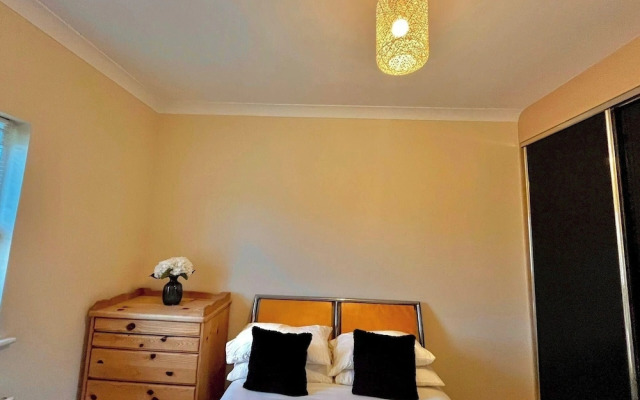 Cambridge Cozy Retreat - 1 Bed Apartment