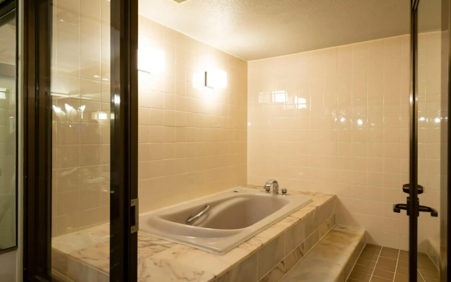 Tokiwa Hotel