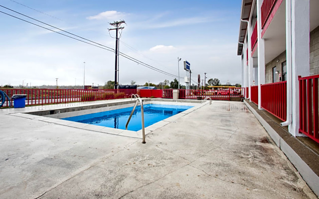 OYO Hotel Cumberland Hwy 127 KY