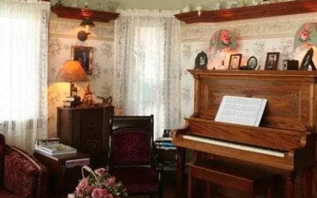 Auberge Les Jardins Inn-Motel Le Brayon & Chalets