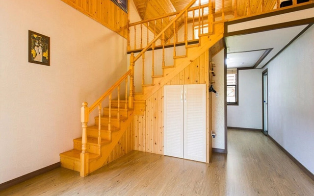 Yeongwol Deulkkotsanjang Pension