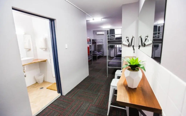 Cairnscity Backpackers