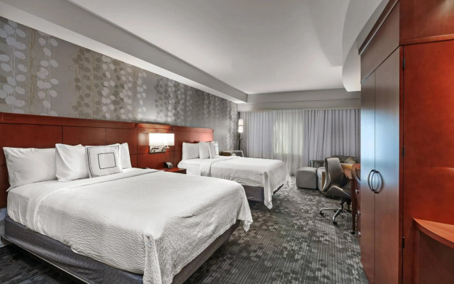 Courtyard by Marriott Tulsa Woodland Hills