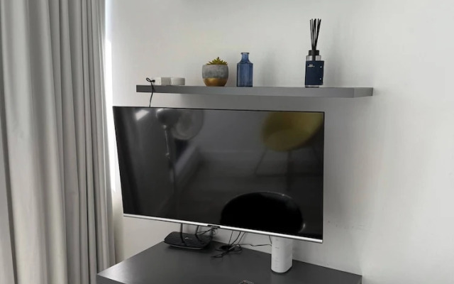 Chick and Luxurious Studio