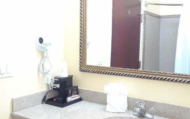 SureStay Studio by Best Western Conroe Downtown