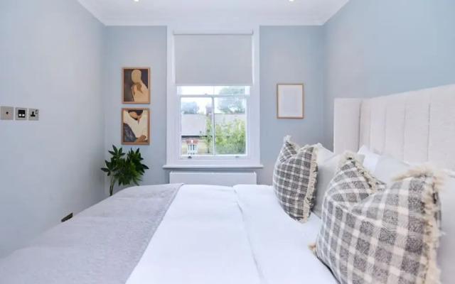 The Latimer Wonder - Stunning 5bdr House With Garden