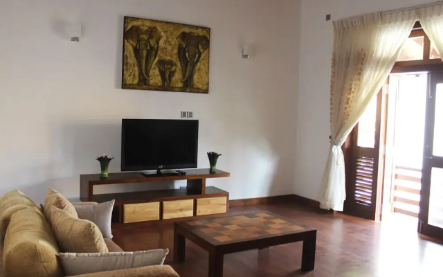 Camellia Holiday Homes