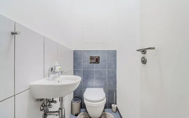 Deluxe loft with 3 bedrooms in Prague