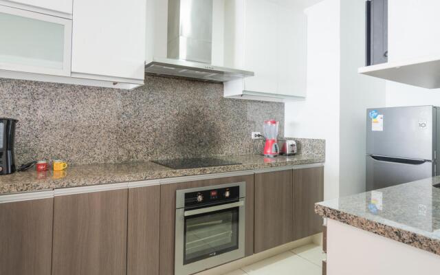 Outstanding Ocean View 2BR 2BA. Pool,Gym