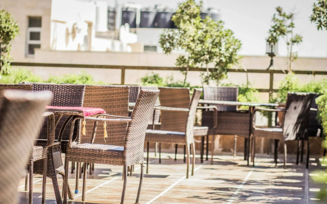 Golden key hotel