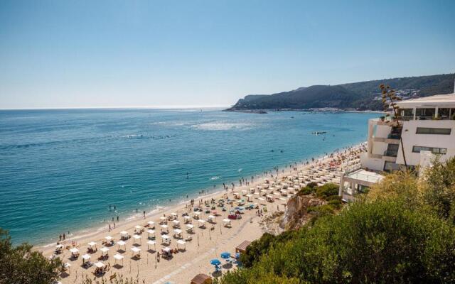 Sesimbra Beach House by Saudade