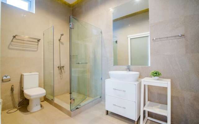 White Rose Pool Villa Hun Hin