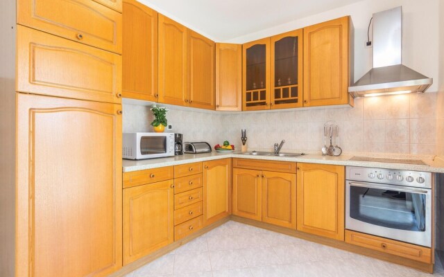 Awesome Home in Sumber With Sauna, Wifi and 7 Bedrooms
