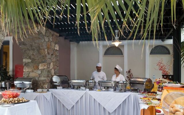 Rosebay Hotel