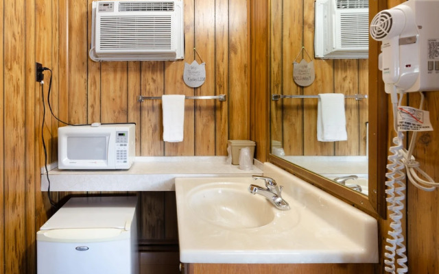 Knob Hill Motor Lodge – Hillsville