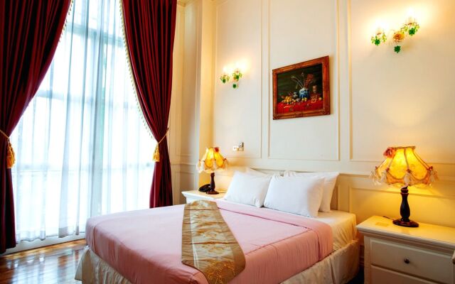 Chateau de Khaoyai Hotel & Resort