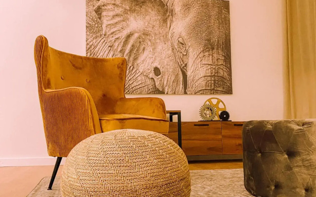 Newly Renovated Super-Chic Apartment