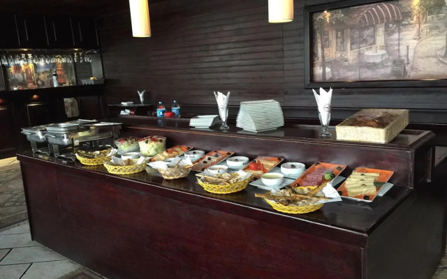 Spectra Inn Hotel