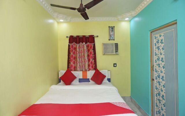 OYO 22232 Hotel Continental & Lodge