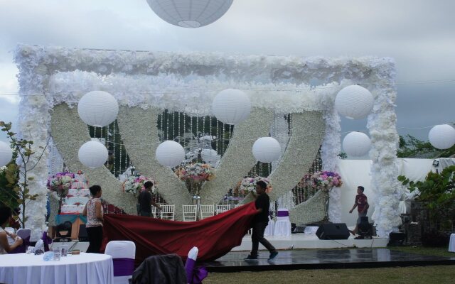 Sambi Resort, Spa & Resto