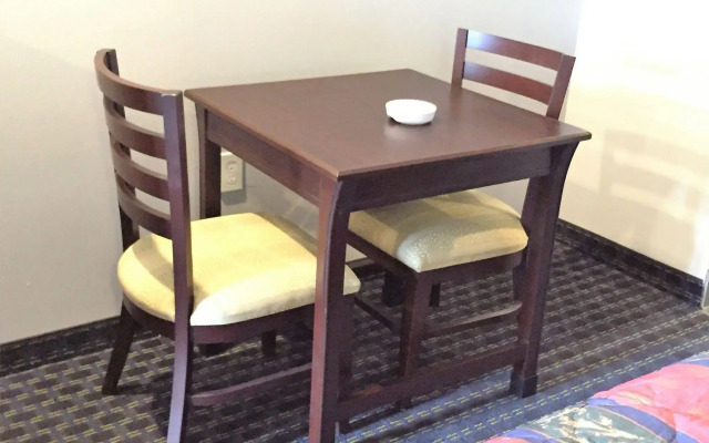 Classic Inn and Suites Humble