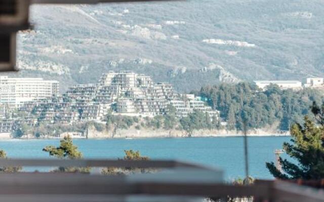 Lux Apartment Budva